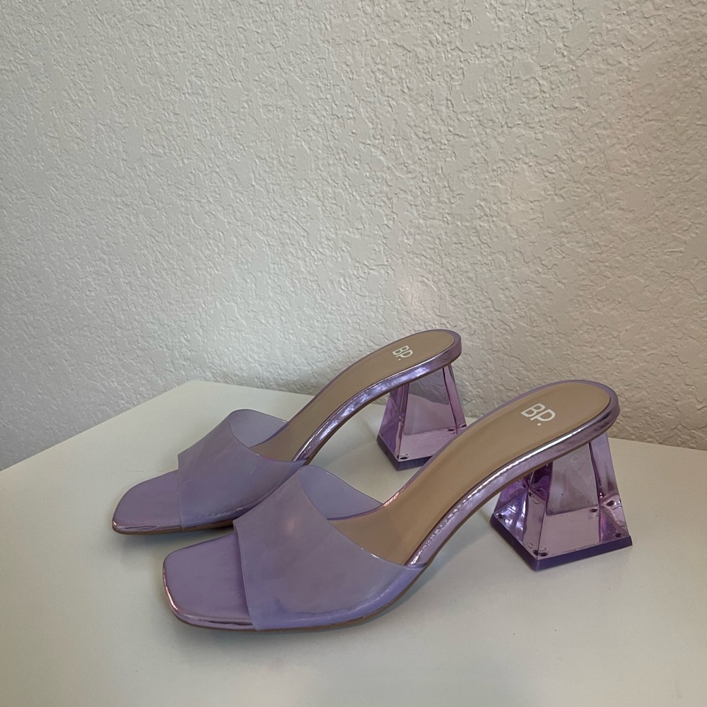 bp Lavender Patent Slide Mules with Faceted Block Heel - Picture 2 of 7